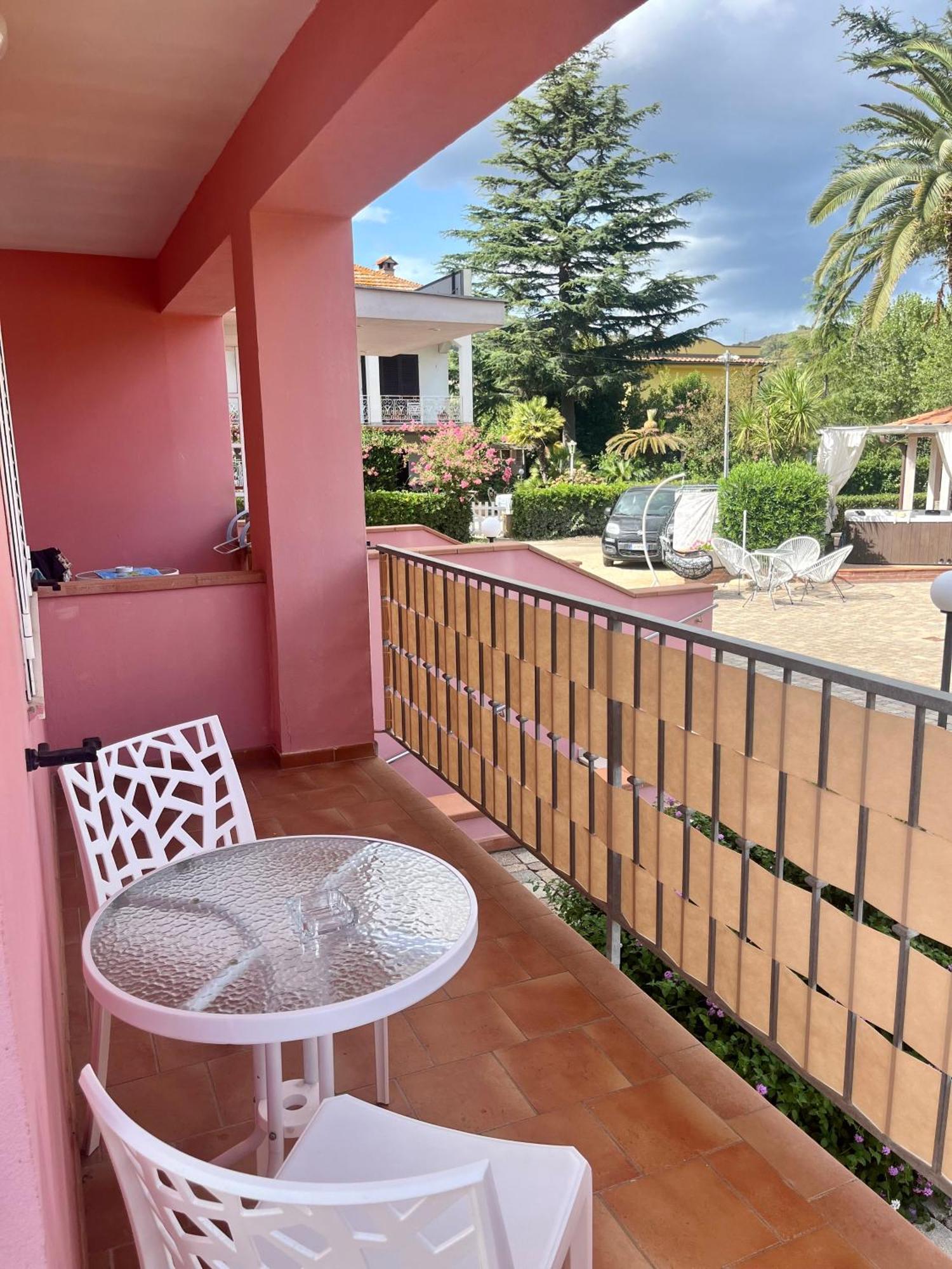 Hotel Villa Rosa Porto Azzurro Εξωτερικό φωτογραφία